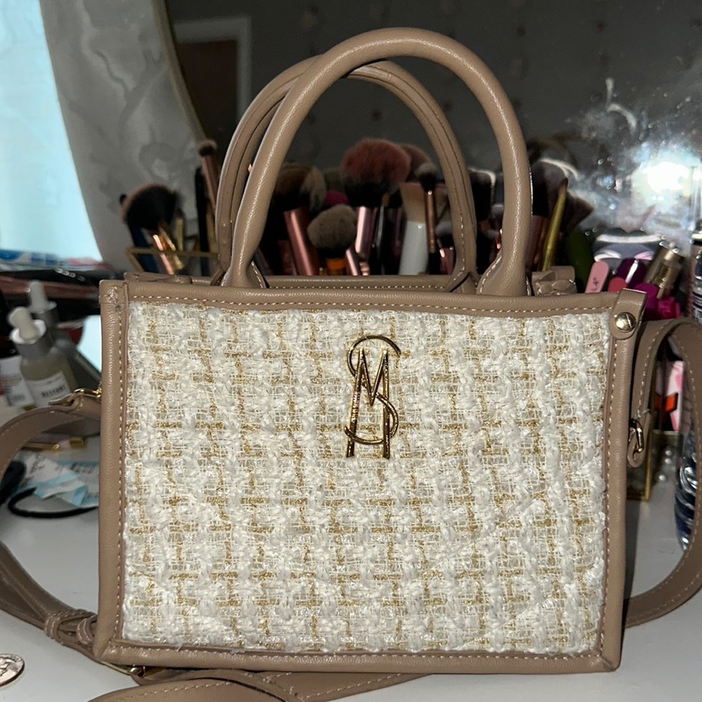 Steve Madden cross body purse